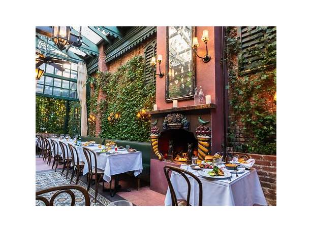 Affordable date night restaurants denver